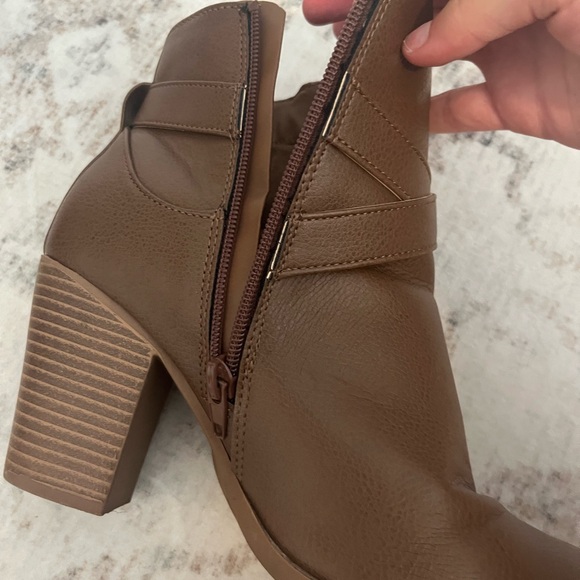 Brown Ankle Boots - Picture 5 of 6